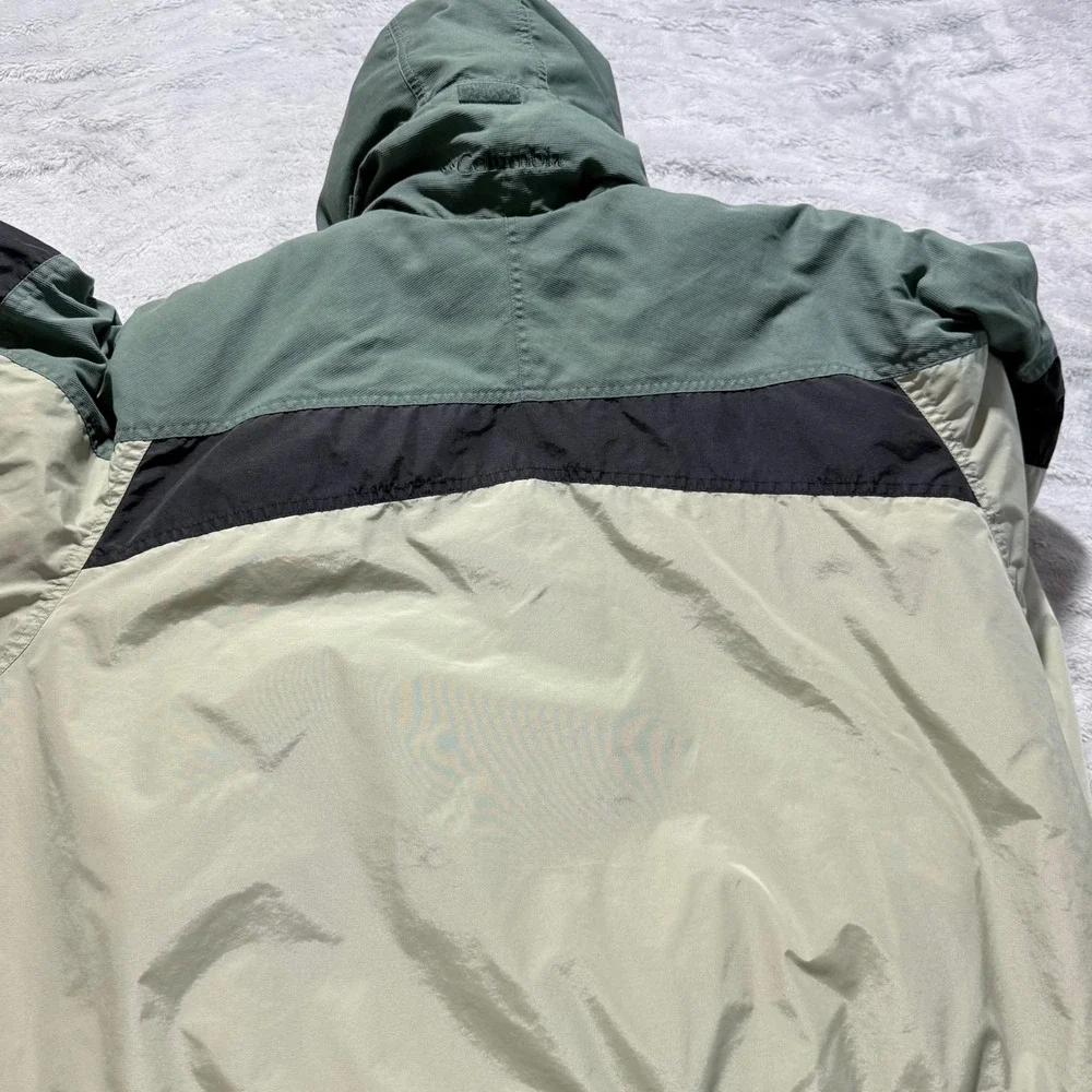 Columbia‎ Sportswear Company Men's Insulated Winter Jacket Size M Sage Tan Vtg